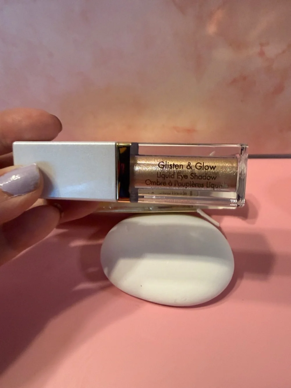 Stila Glisten & Glow Liquid Eye Shadow - Champagne Shimmer Gold - Picture 3 of 4